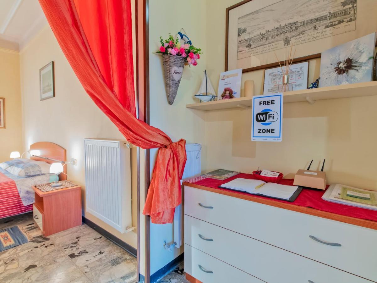 Il Broletto B&B Novara Luaran gambar